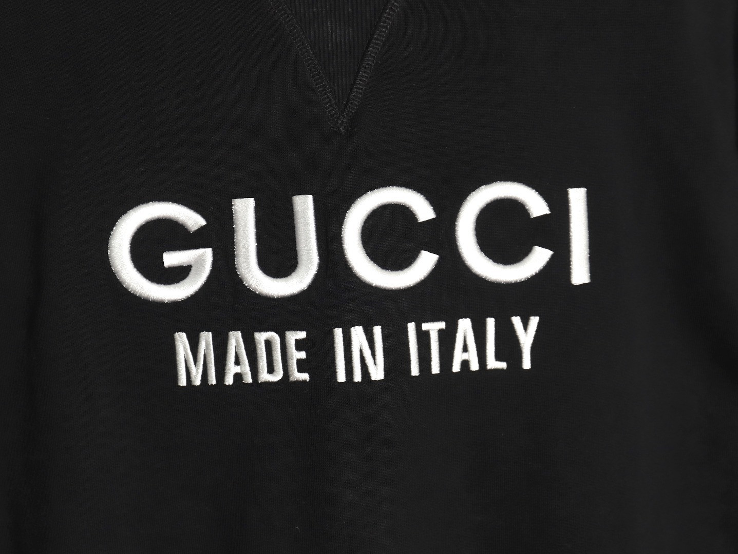 G*u*i 24fw hoodies