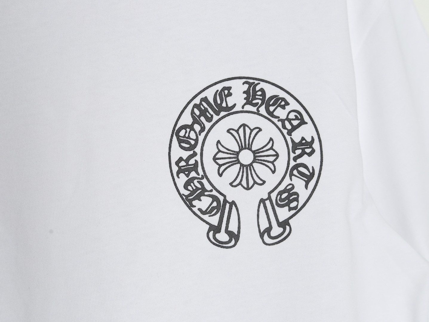 Ch**me He**ts 25ss short-sleeved t-shirt