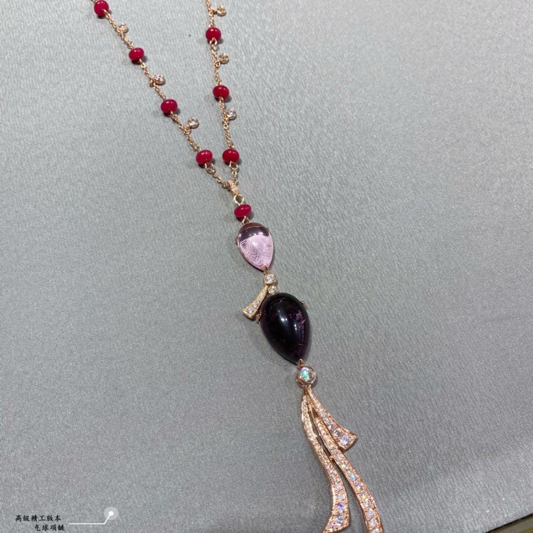 B*l*ai balloon necklace(no refund or exchange)