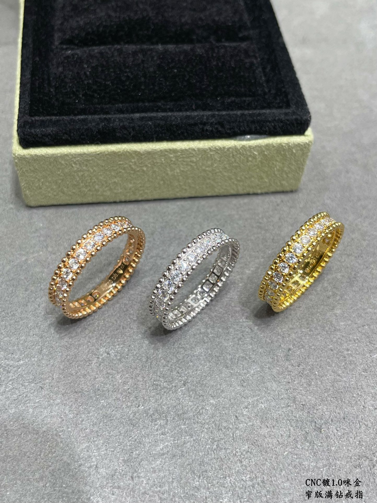 v*n cl*f & arpels narrow version with full Di*m*nds ring