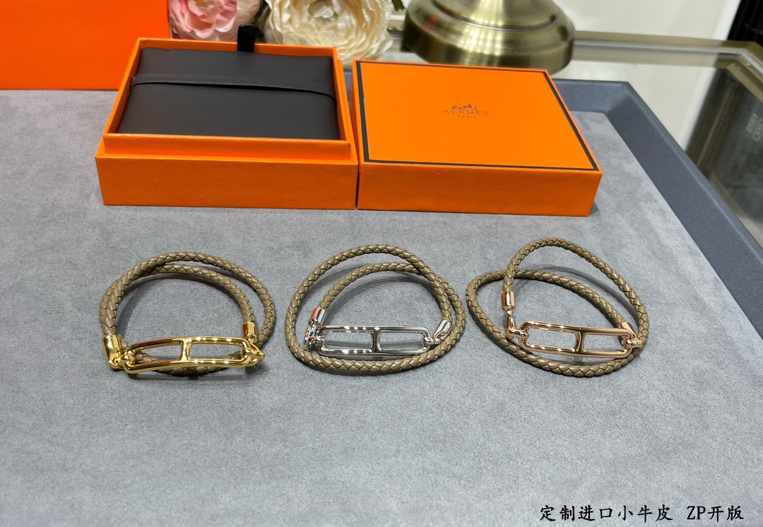 H**me5 h leather cord bracelet