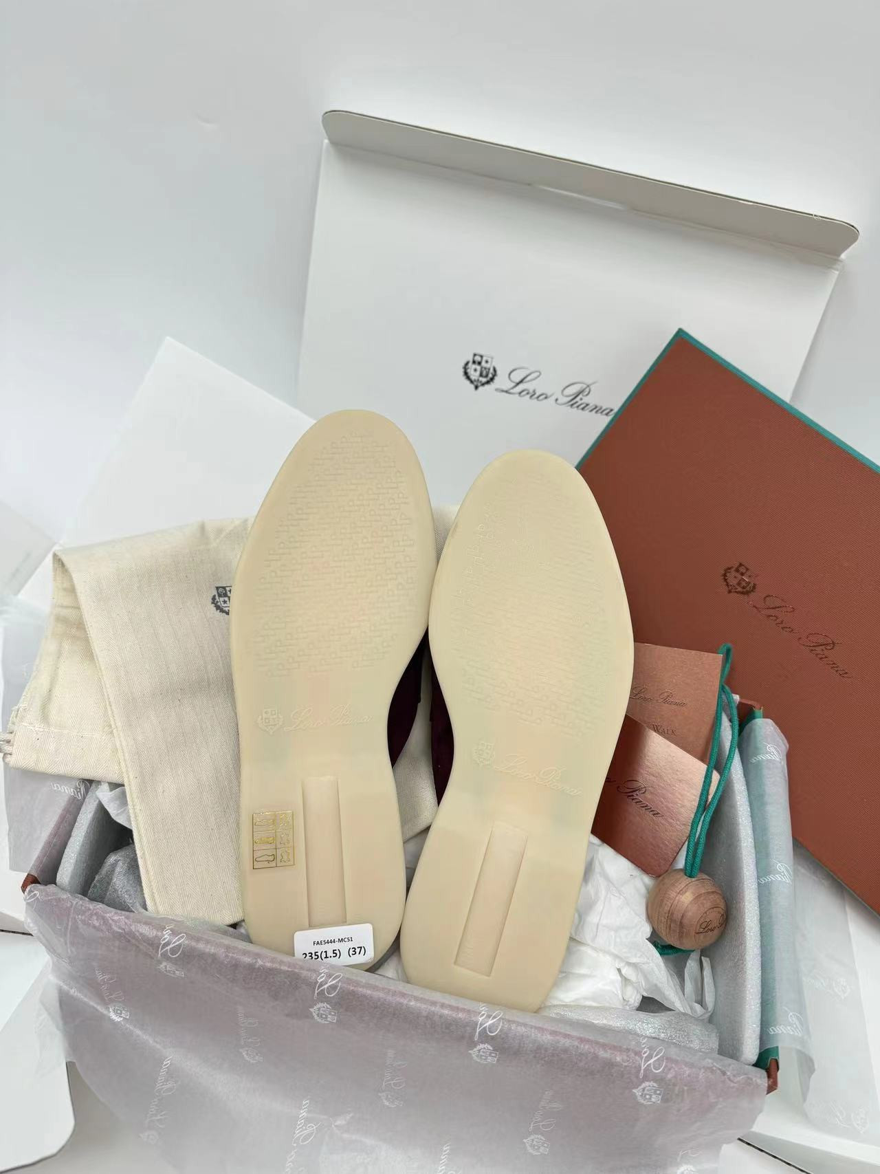 ua L**o p*ana  babouche charms walk moccasin slipper moccasin (customized, no return no exchange)