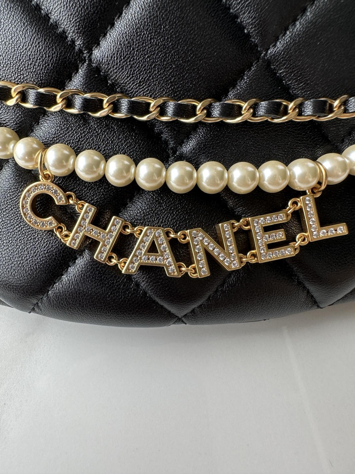 Ch*el waist bag 17 × 24 × 11 cm