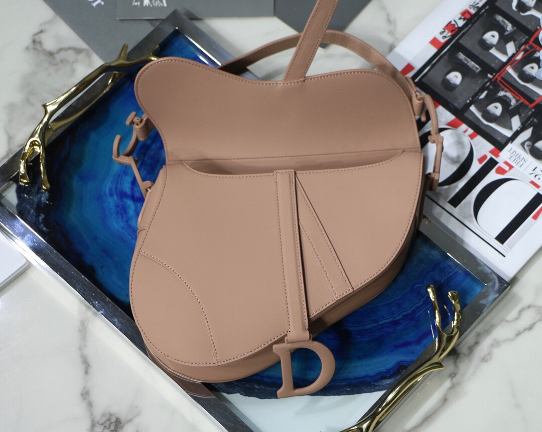 D*or saddle bag antique pink smooth calfskin 25.5x20x6.5cm