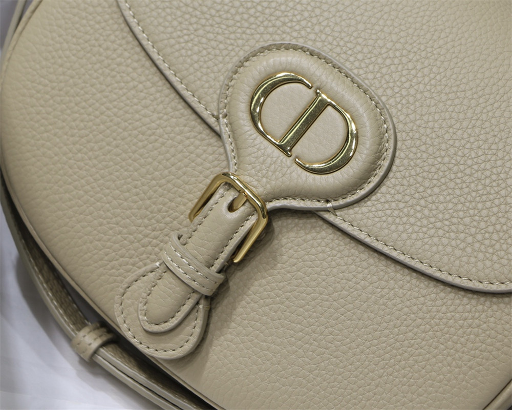 medium D*or bobby bag apricot grained calfskin