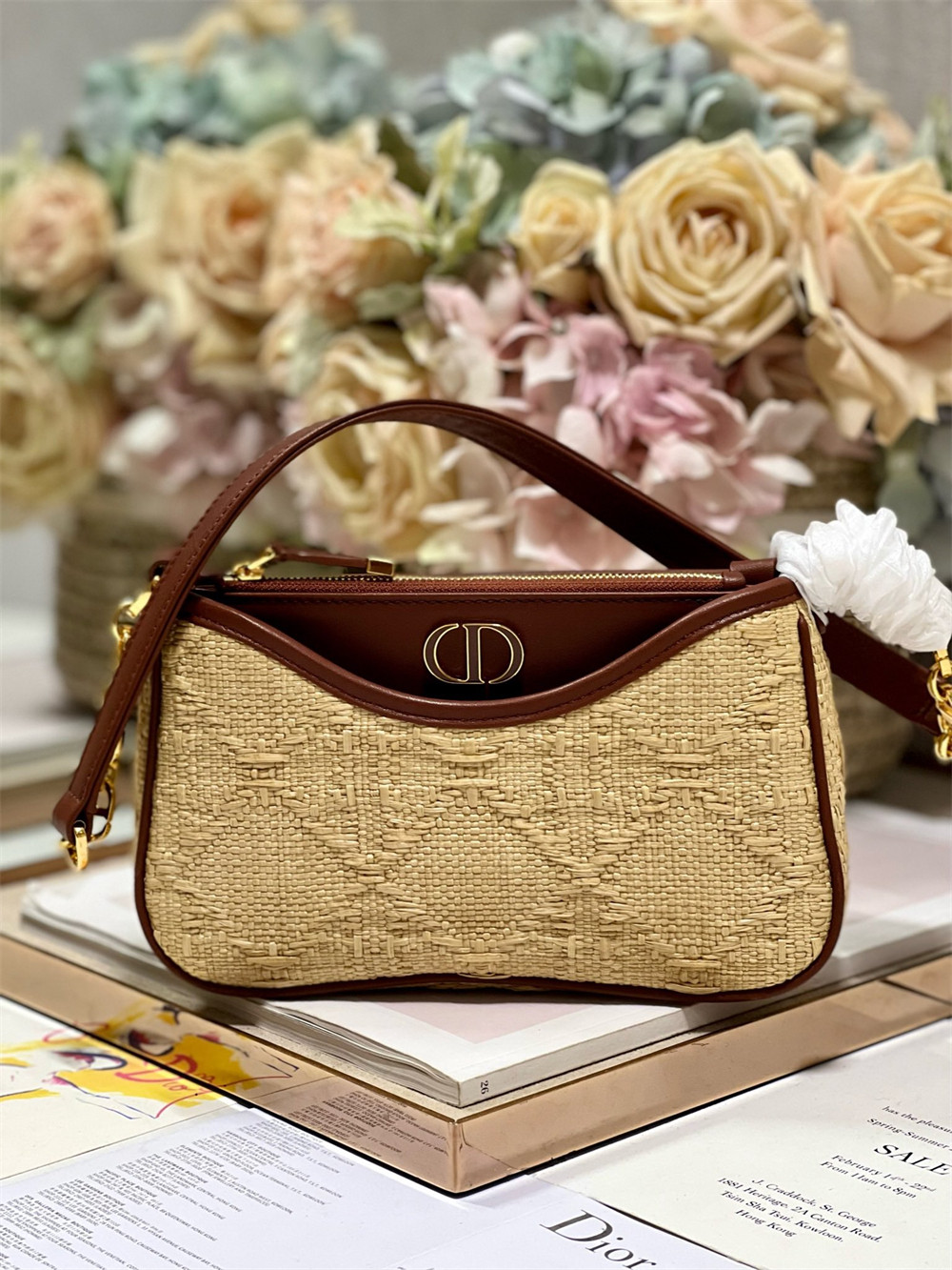 D*or 30 montaigne avenue weav 22.5 x 12.5 x 6.5 cm