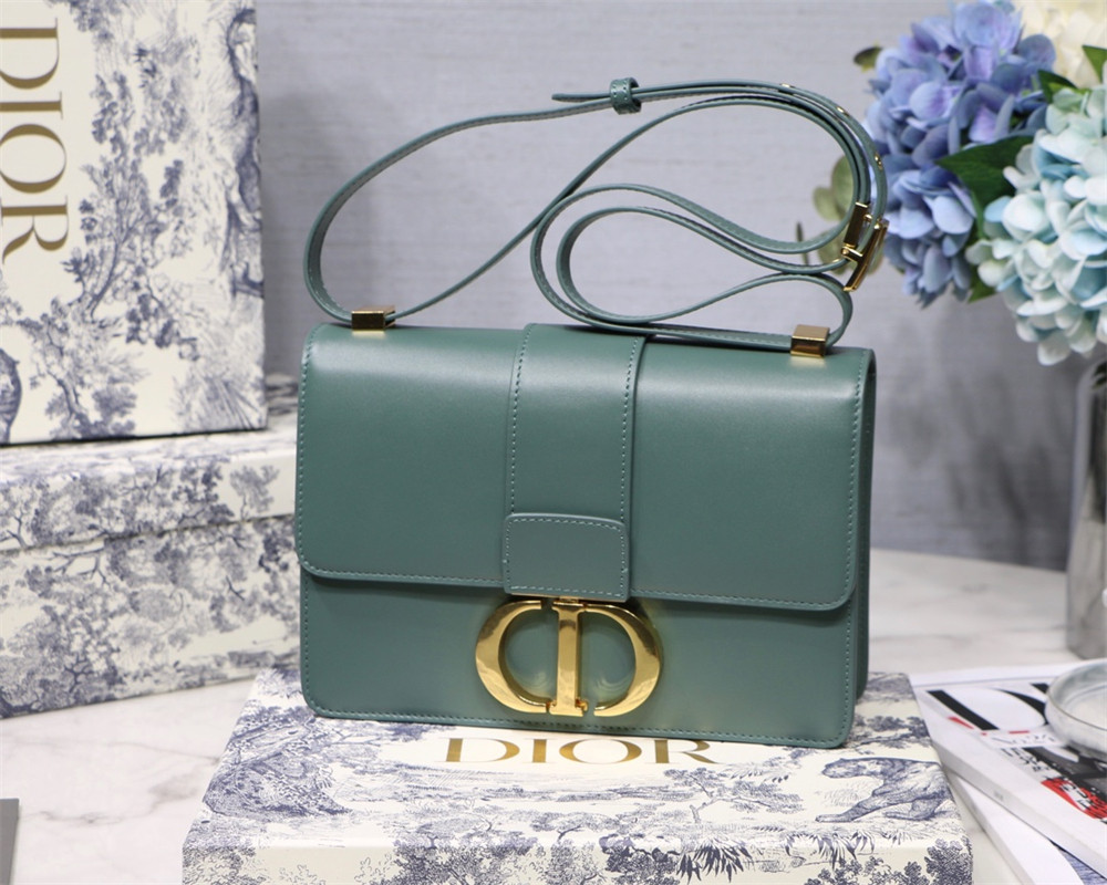 D*or 30 montaigne chain bag blue