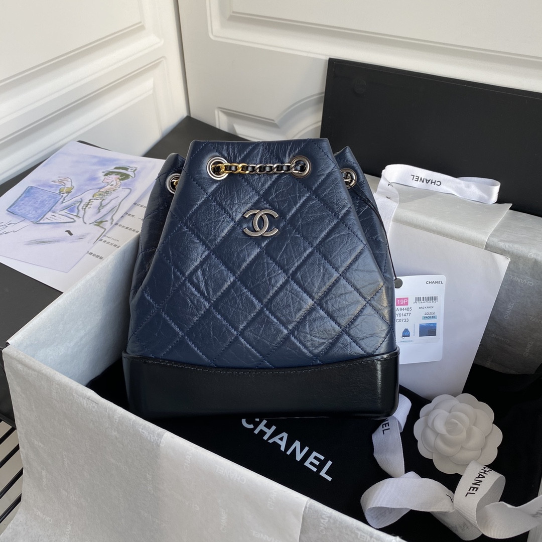 Ch*el cc gabrielle blue 22 x 23 x 11cm