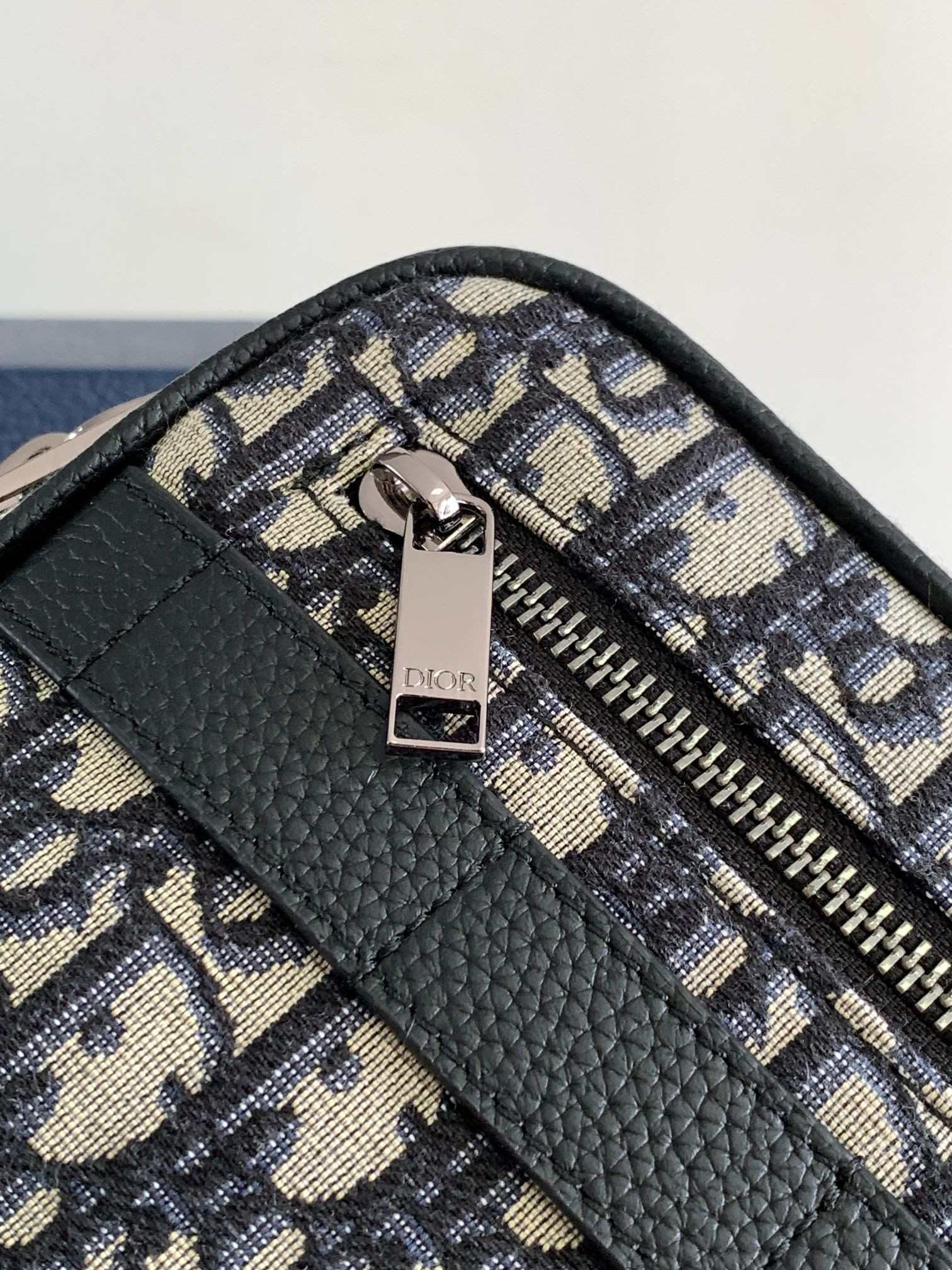 D*or maxi safari bag with strap  beige and black D*or oblique jacquard