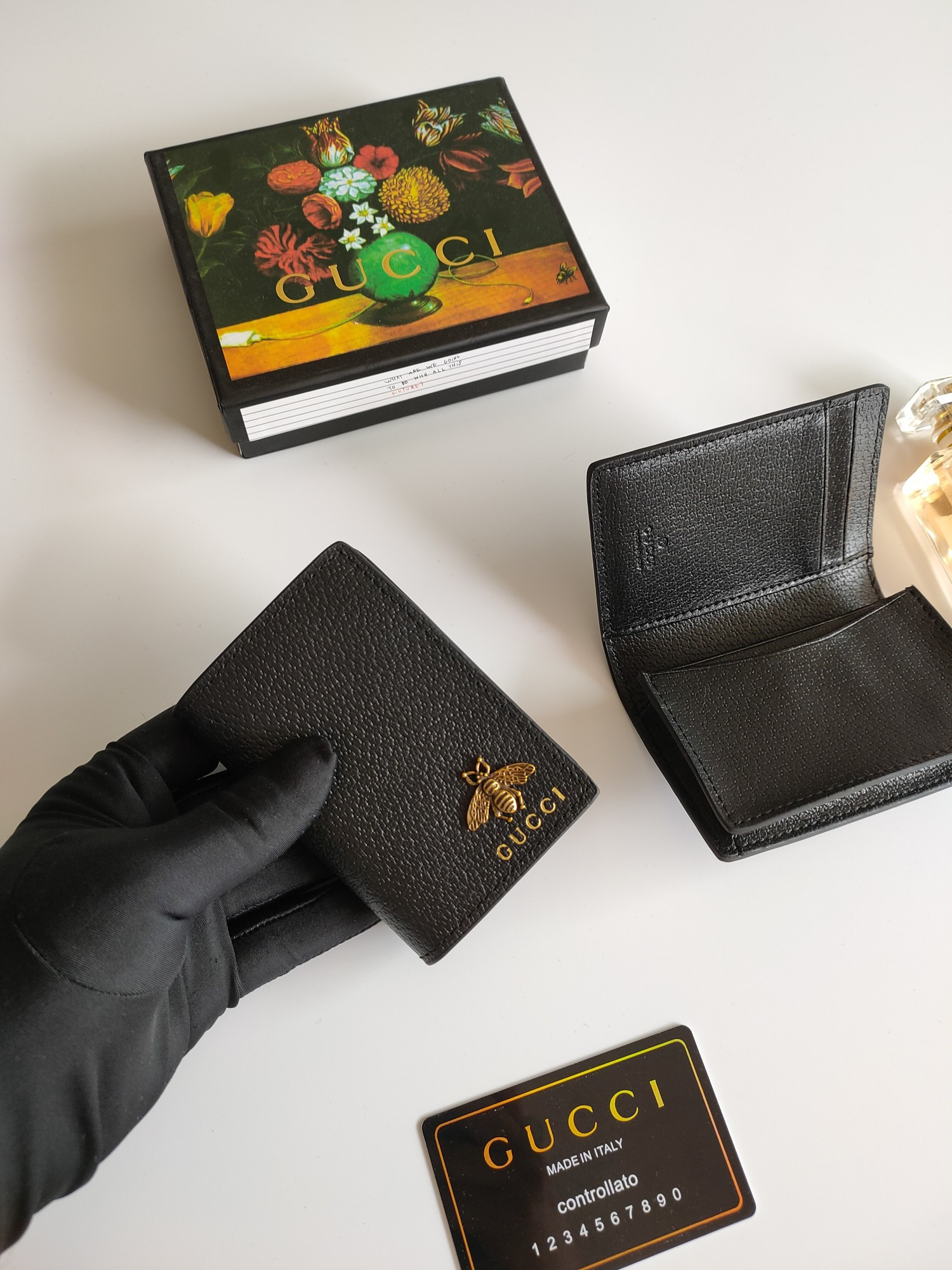 G*u*i gg card case wallet