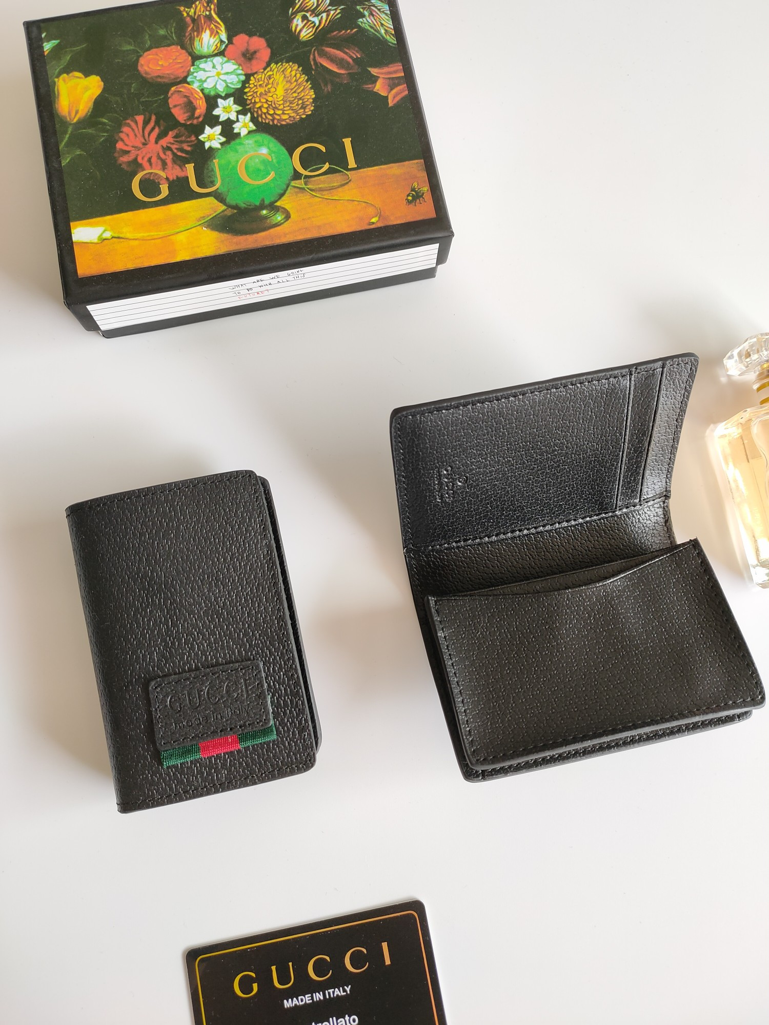 G*u*i gg  card case wallet