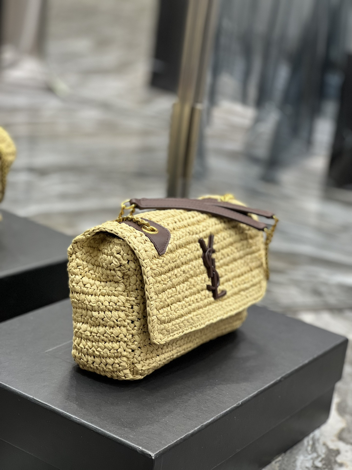 Y*L niki chain bag in raffia and leather beige 22×16.5×12 cm