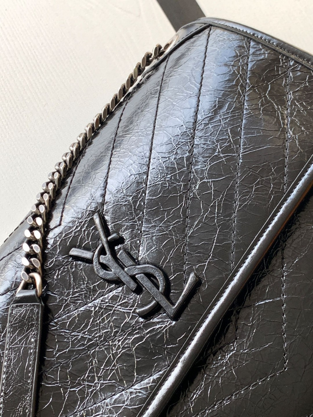 Y*L niki large in vintage leather 12.5 x 9 x 3.5 inches