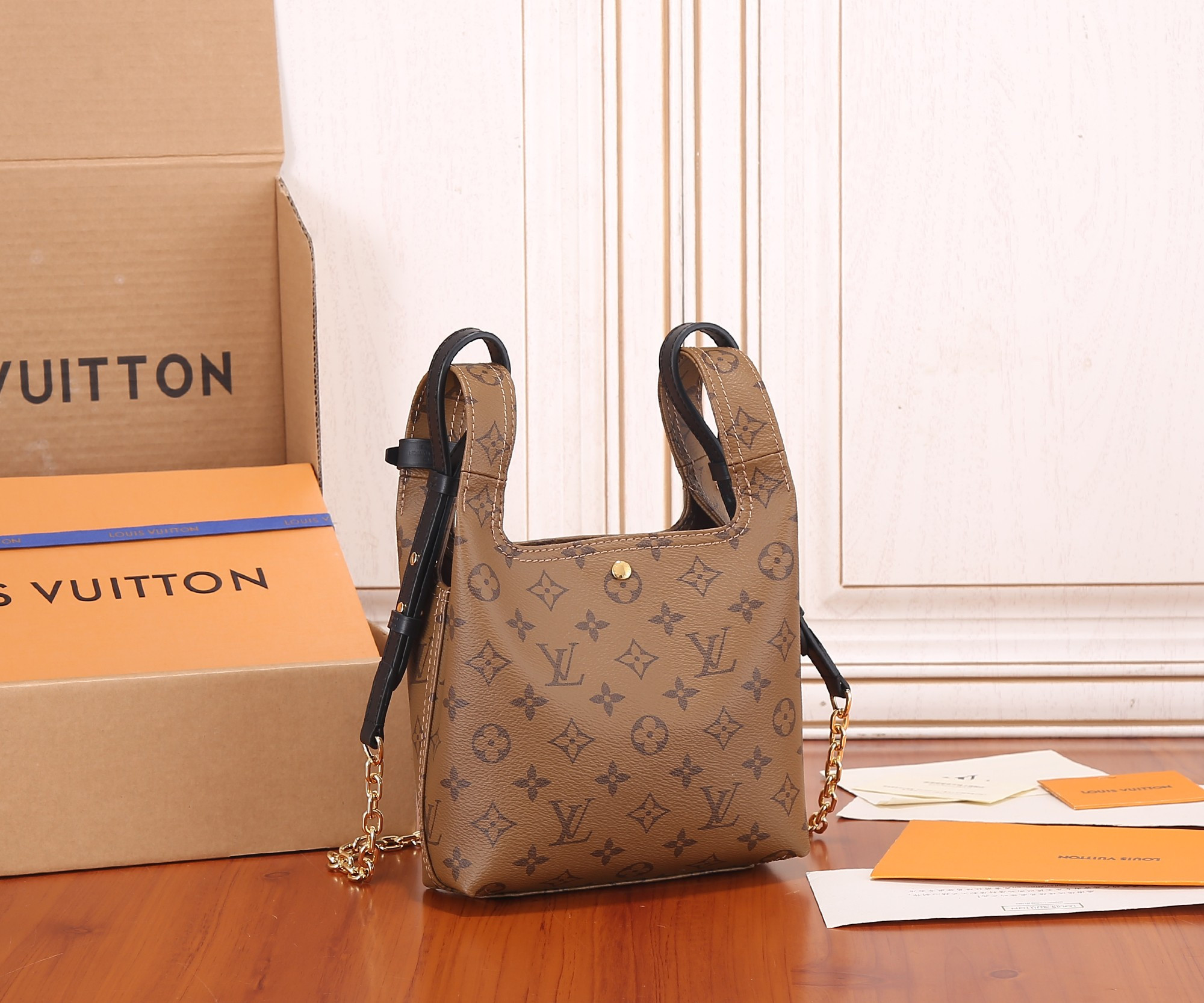 LV Atlantis BB M46816 17x17x17cm