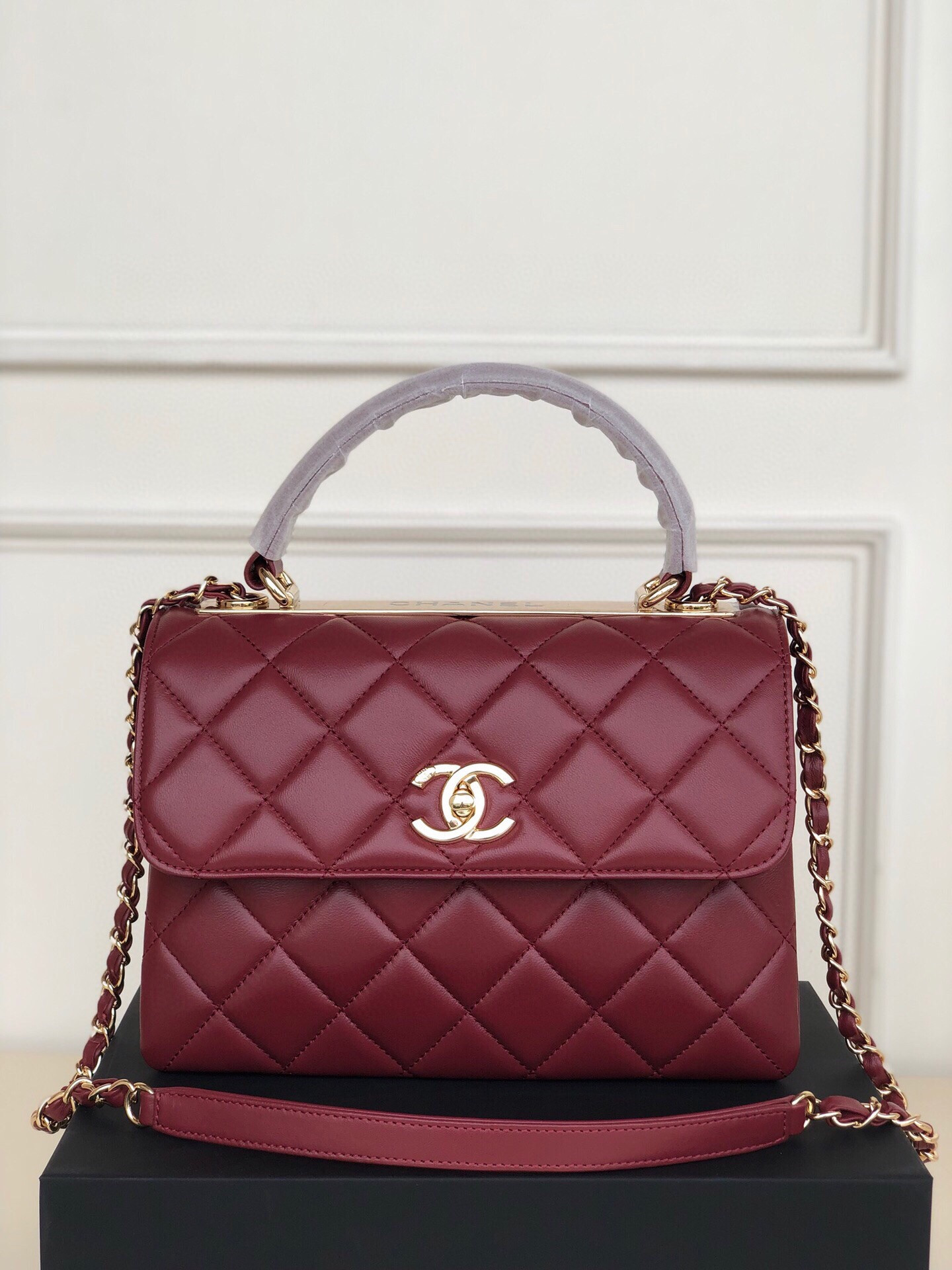 Ch*el flap bag with top handle 6.6 × 9.8 × 4.7 in