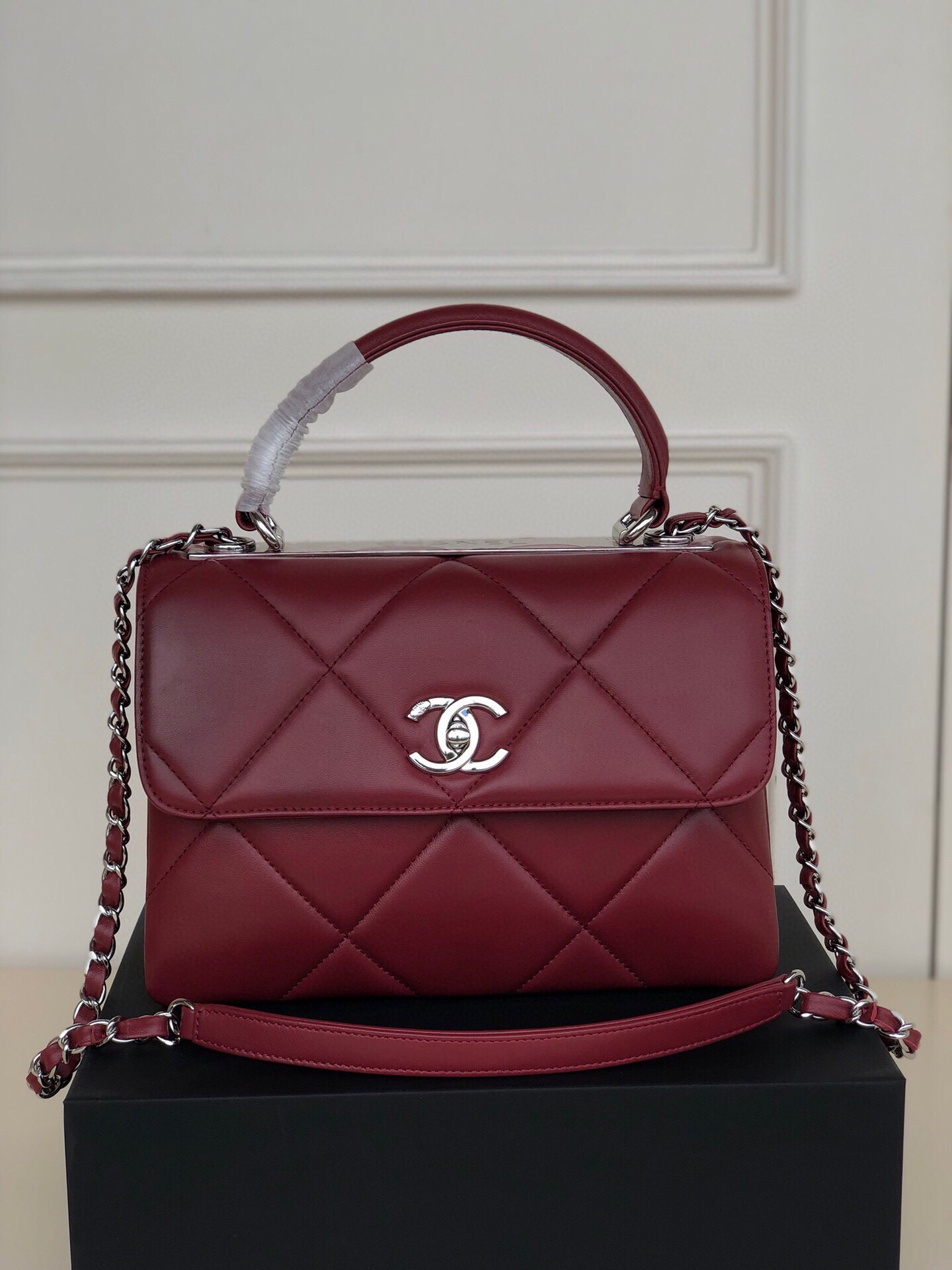 Ch*el flap bag with top handle 6.6 × 9.8 × 4.7 in