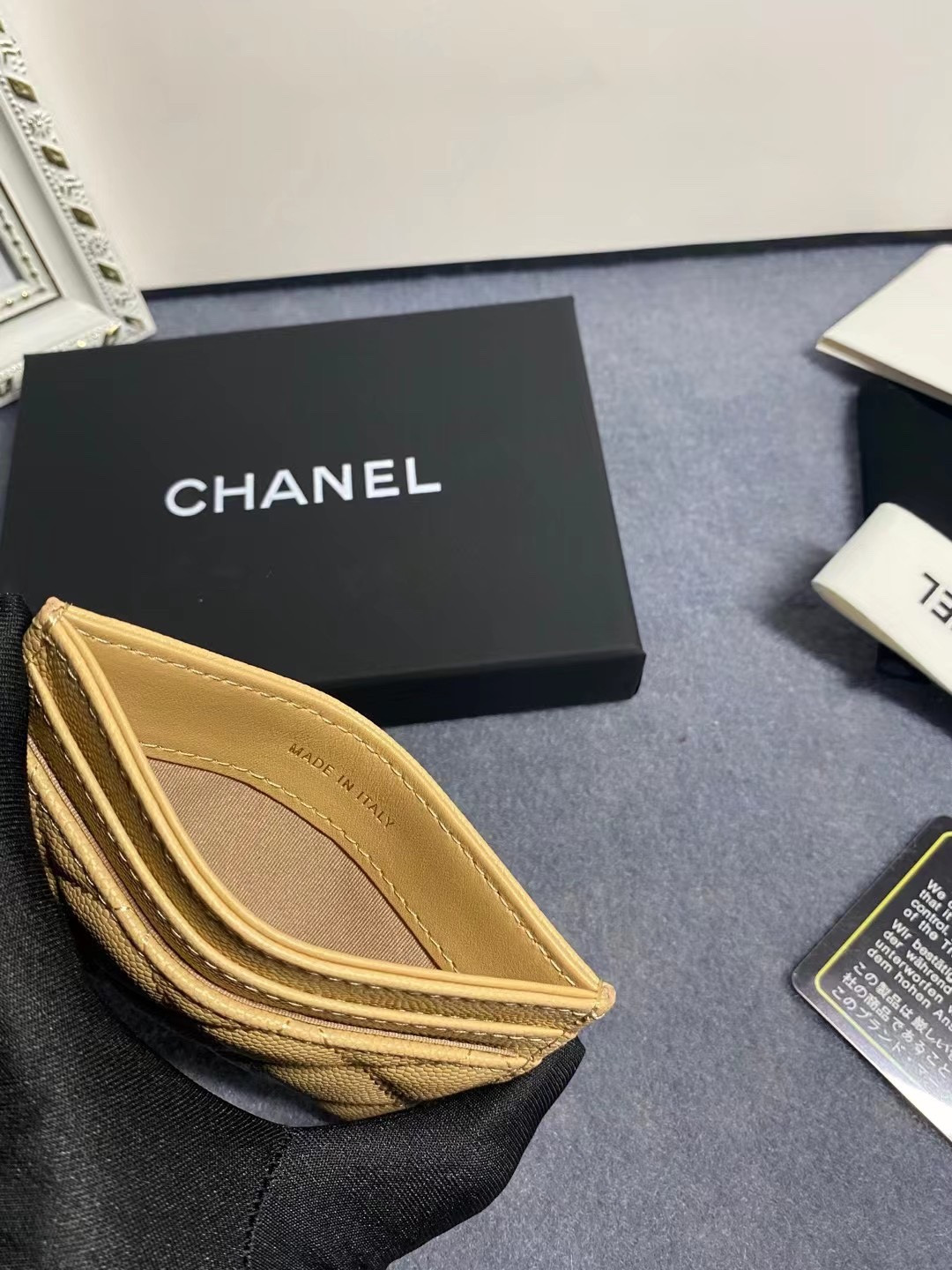 Ch*el card holder 11.2×7.5×0.5cm