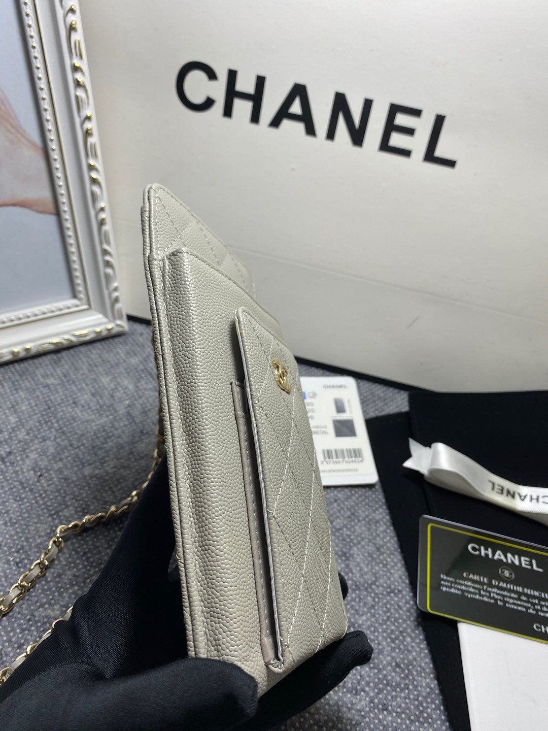 Ch*el long zipped wallet 19-11cm