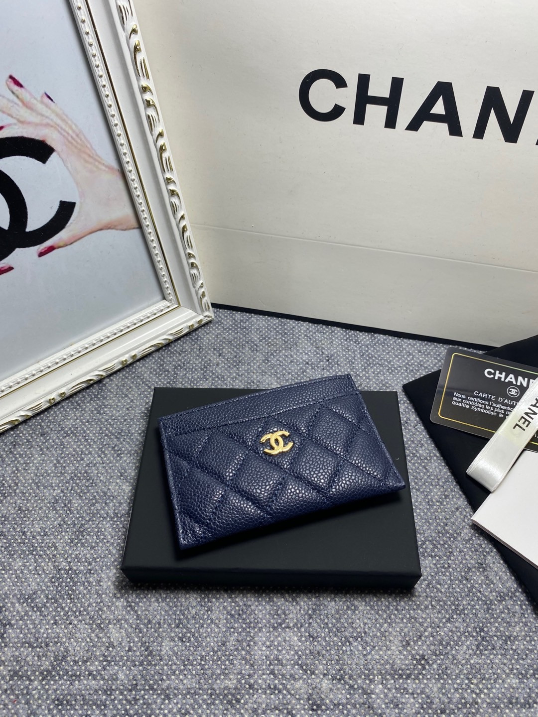Ch*el card holder 10cm