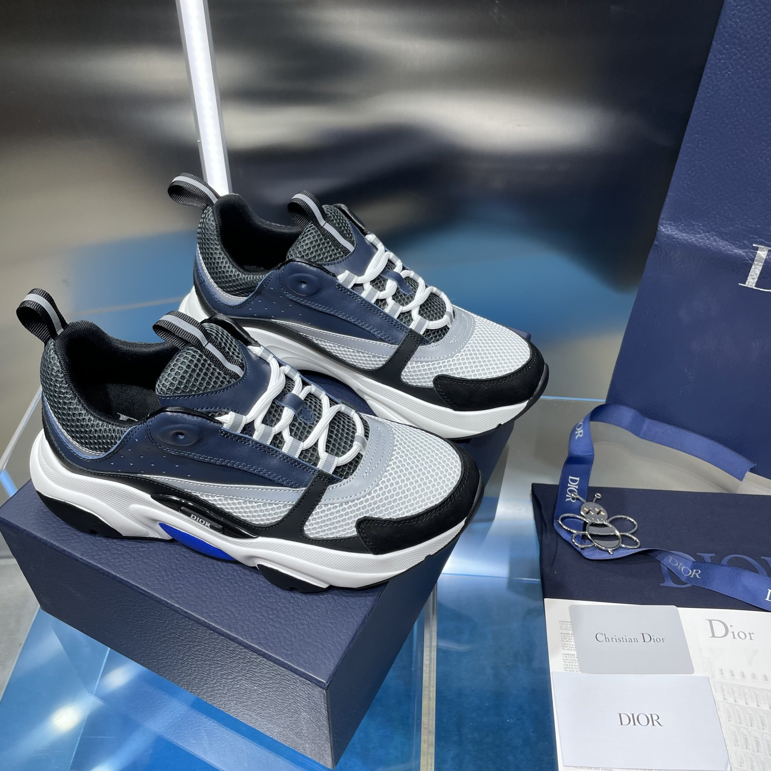 ua D*or b22 sneaker