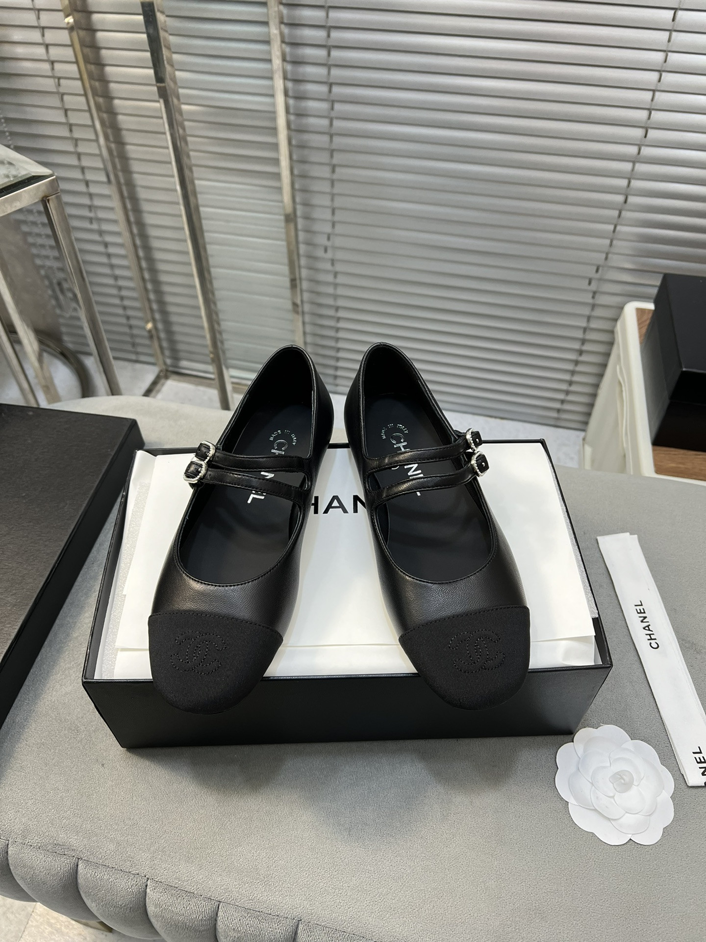 ua Ch*el mary janes  lambskin & grosgrain