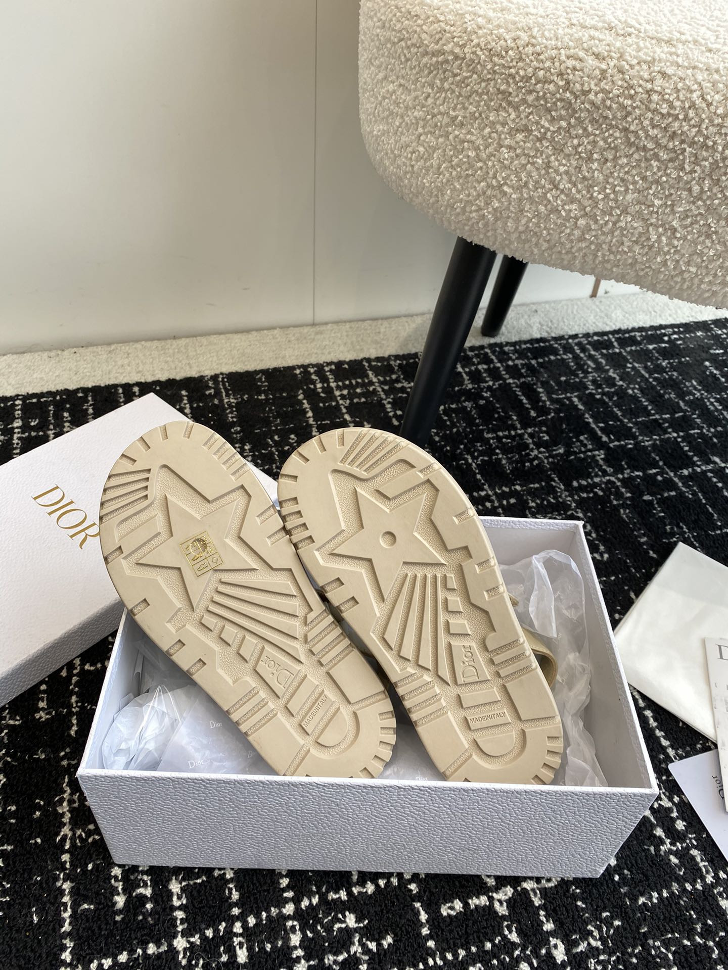 UA D-Wave Sandal