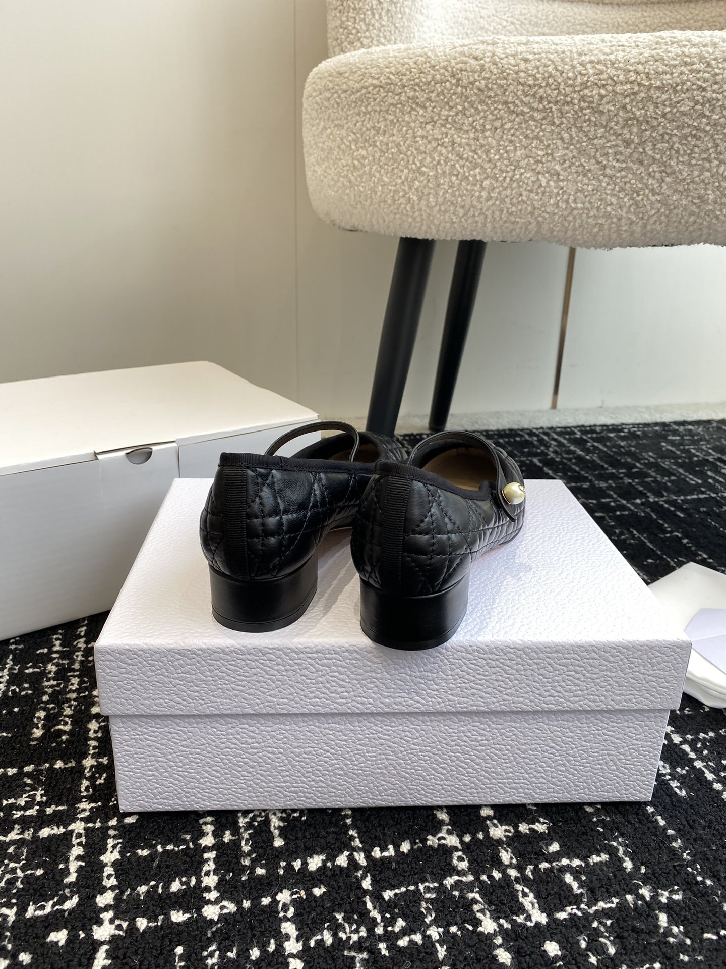 ua D*or ballet pump black