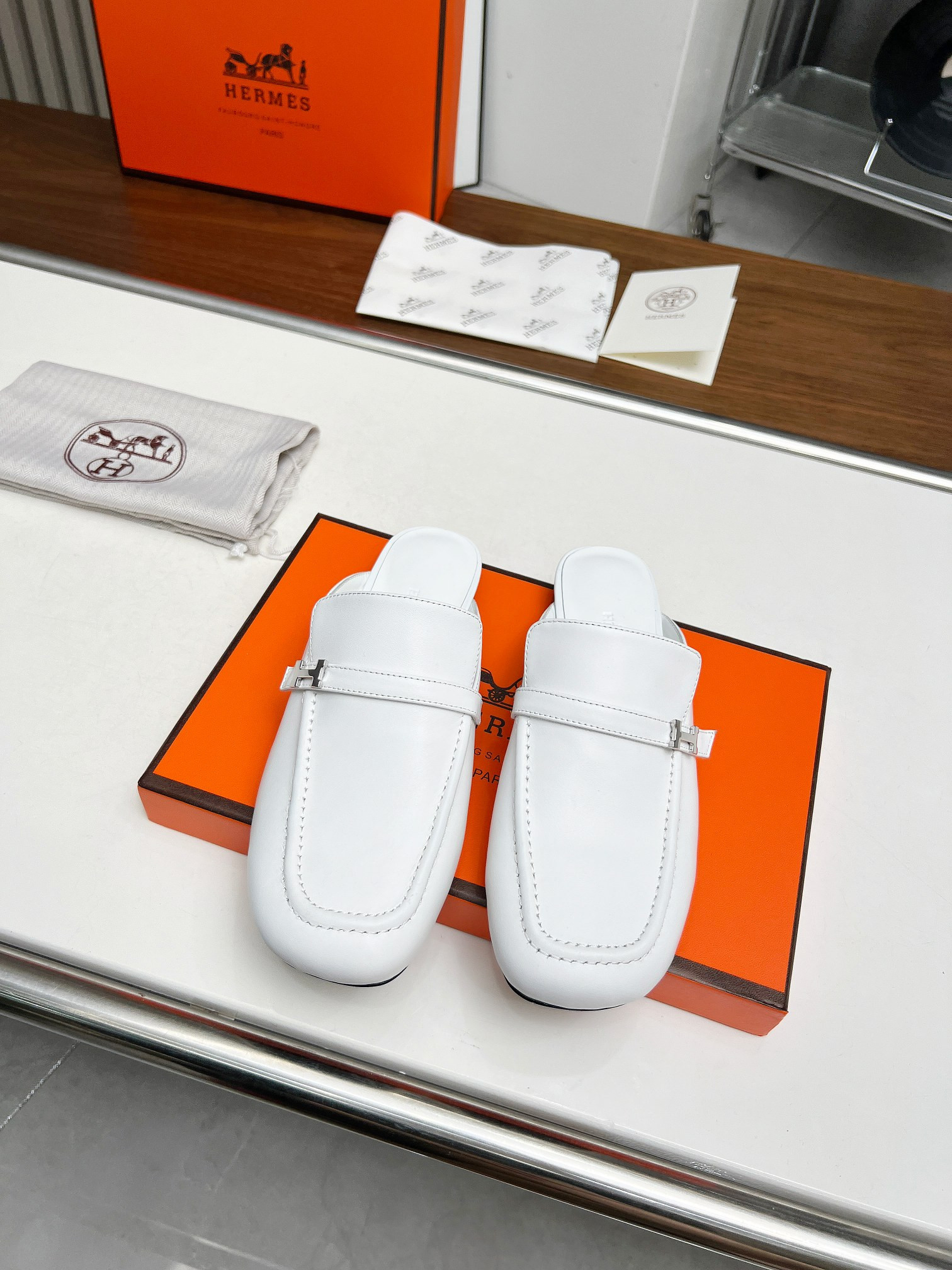 ua H**me5 iena mule