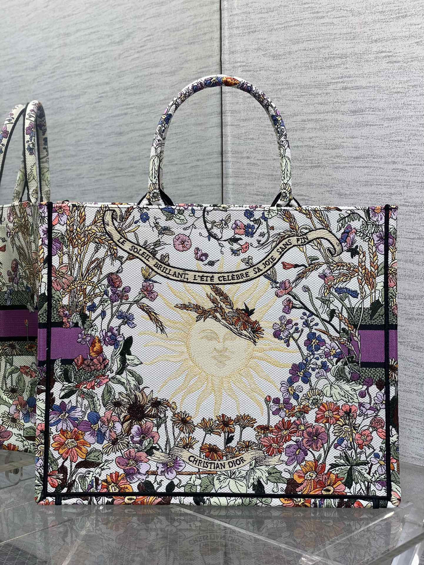 D*or book tote ecru multicolor 42x18x35cm