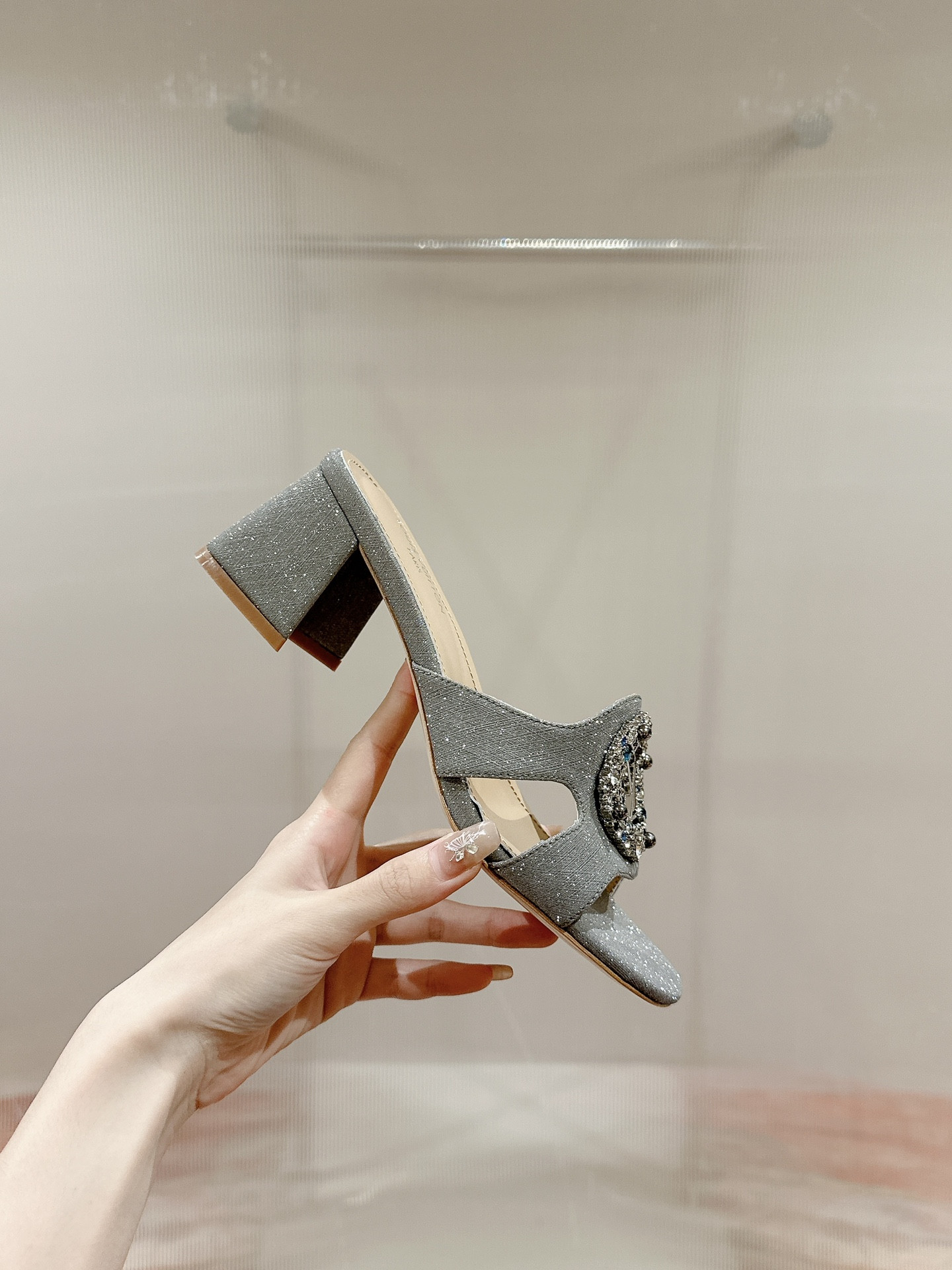 UA LV Heeled Mule