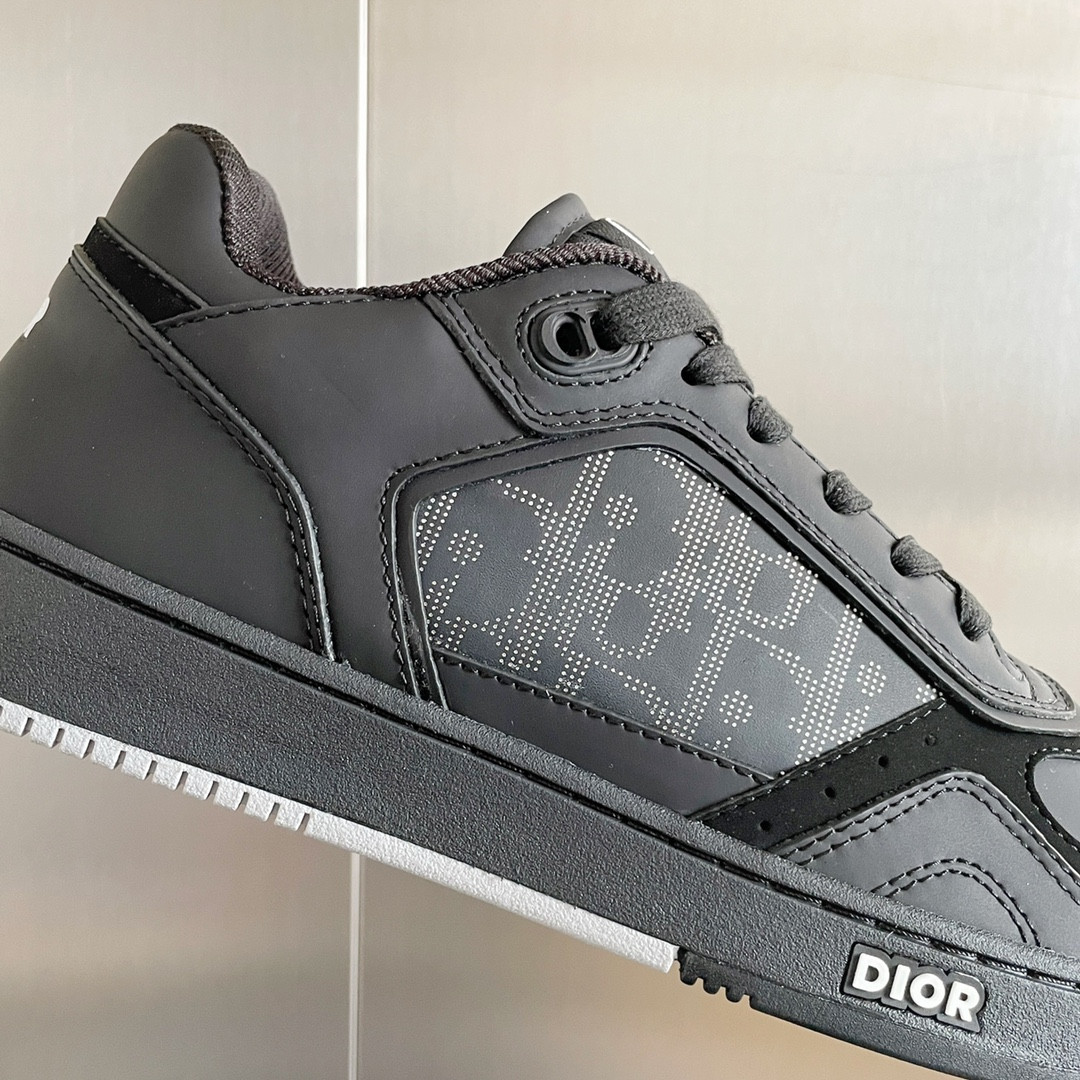 ua D*or b27 sneaker