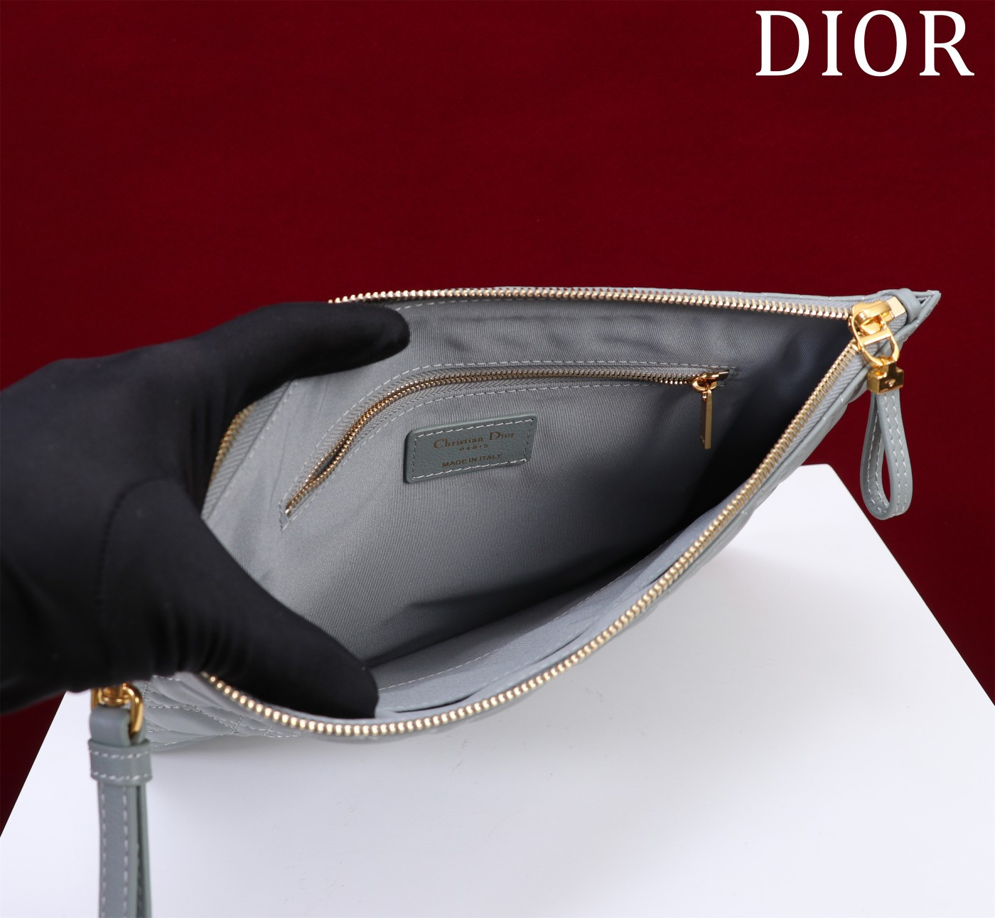 large D*or caro daily pouch 30 x 21.5 cm