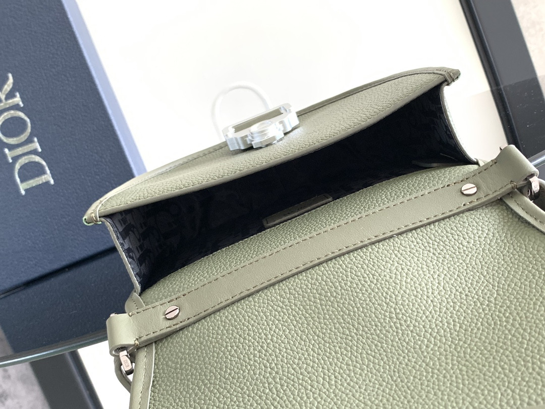 D*or mini gallop bag with strap 20.5 x 16 x 5 cm