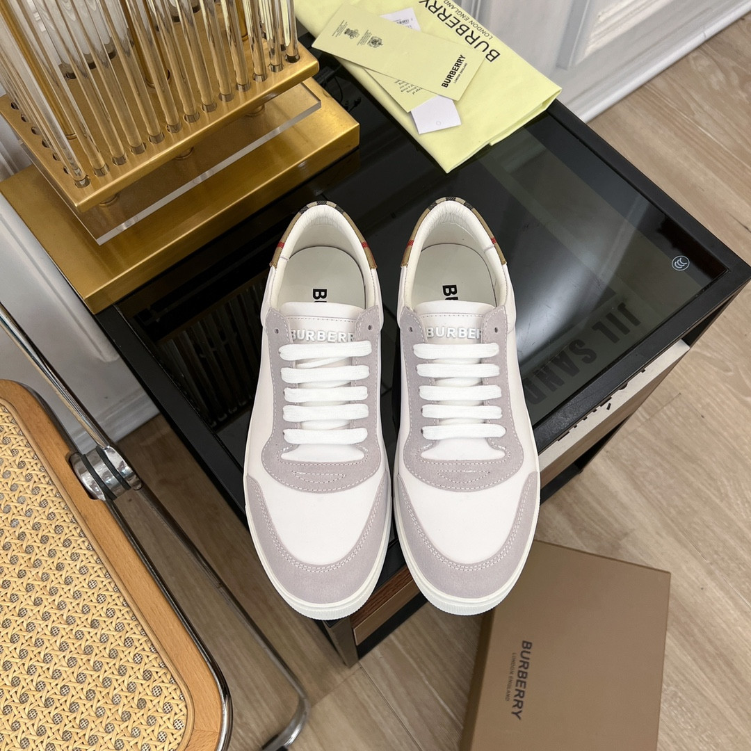 ua B**rry sneakers