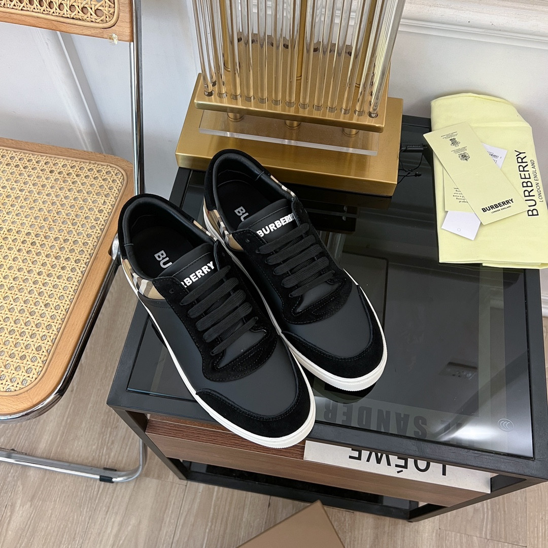 ua B**rry sneakers