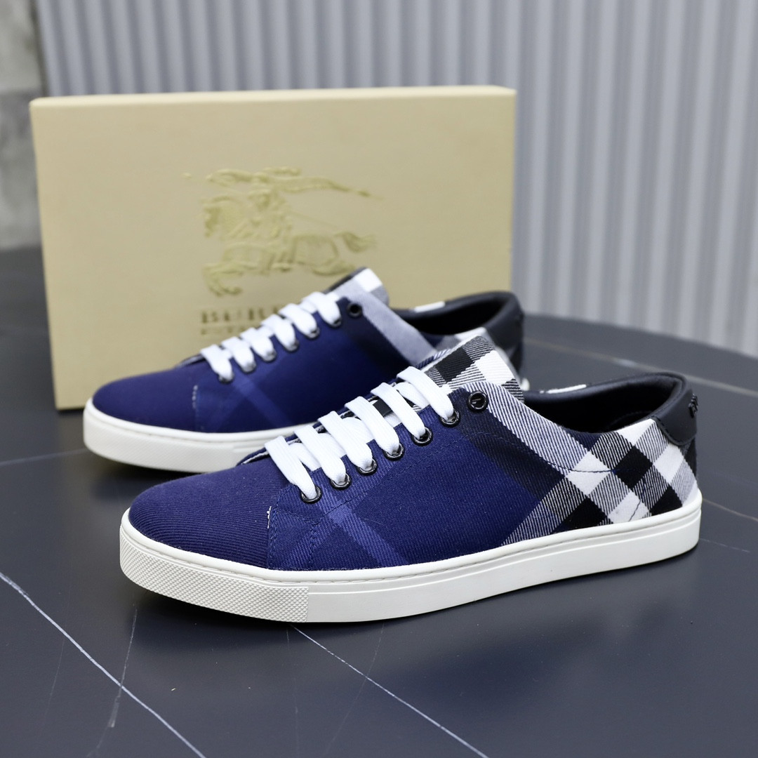 ua B**rry sneakers