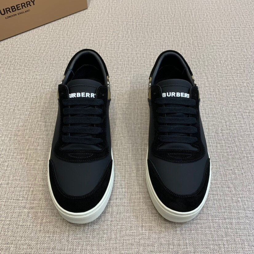 ua B**rry sneakers