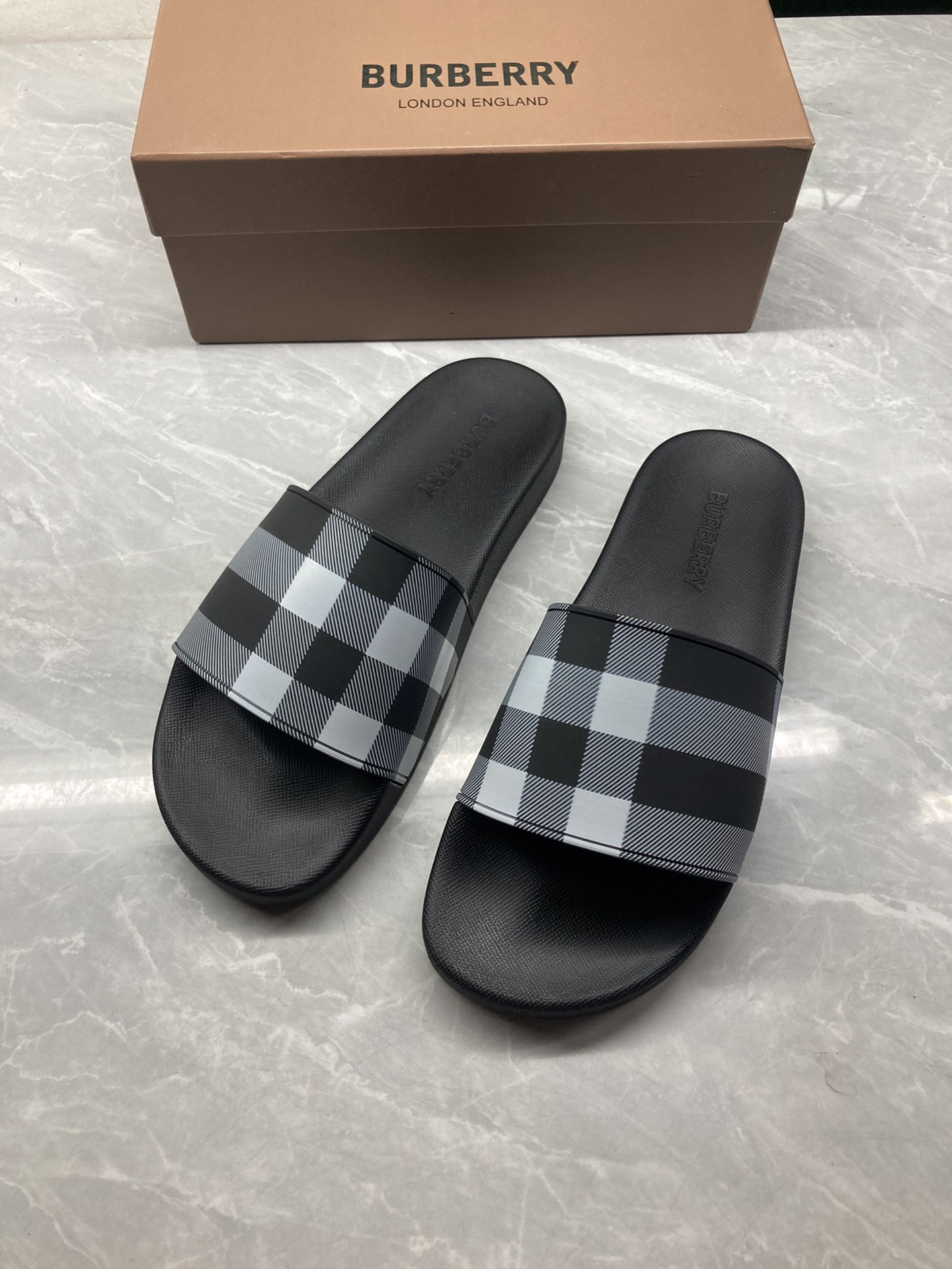 B**rry check slides