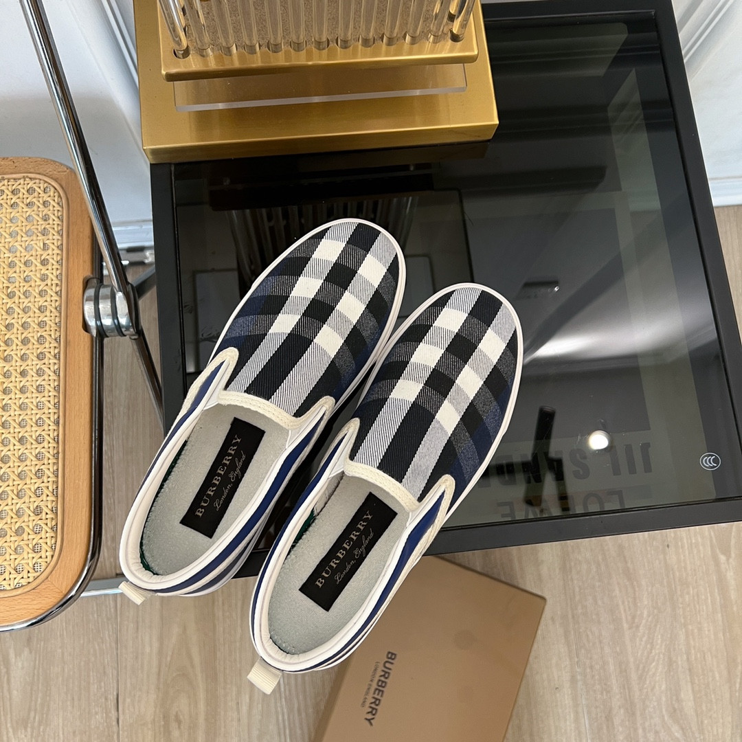 ua B**rry slip on sneakers