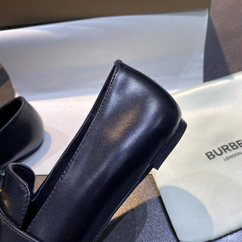 ua B**rry loafers