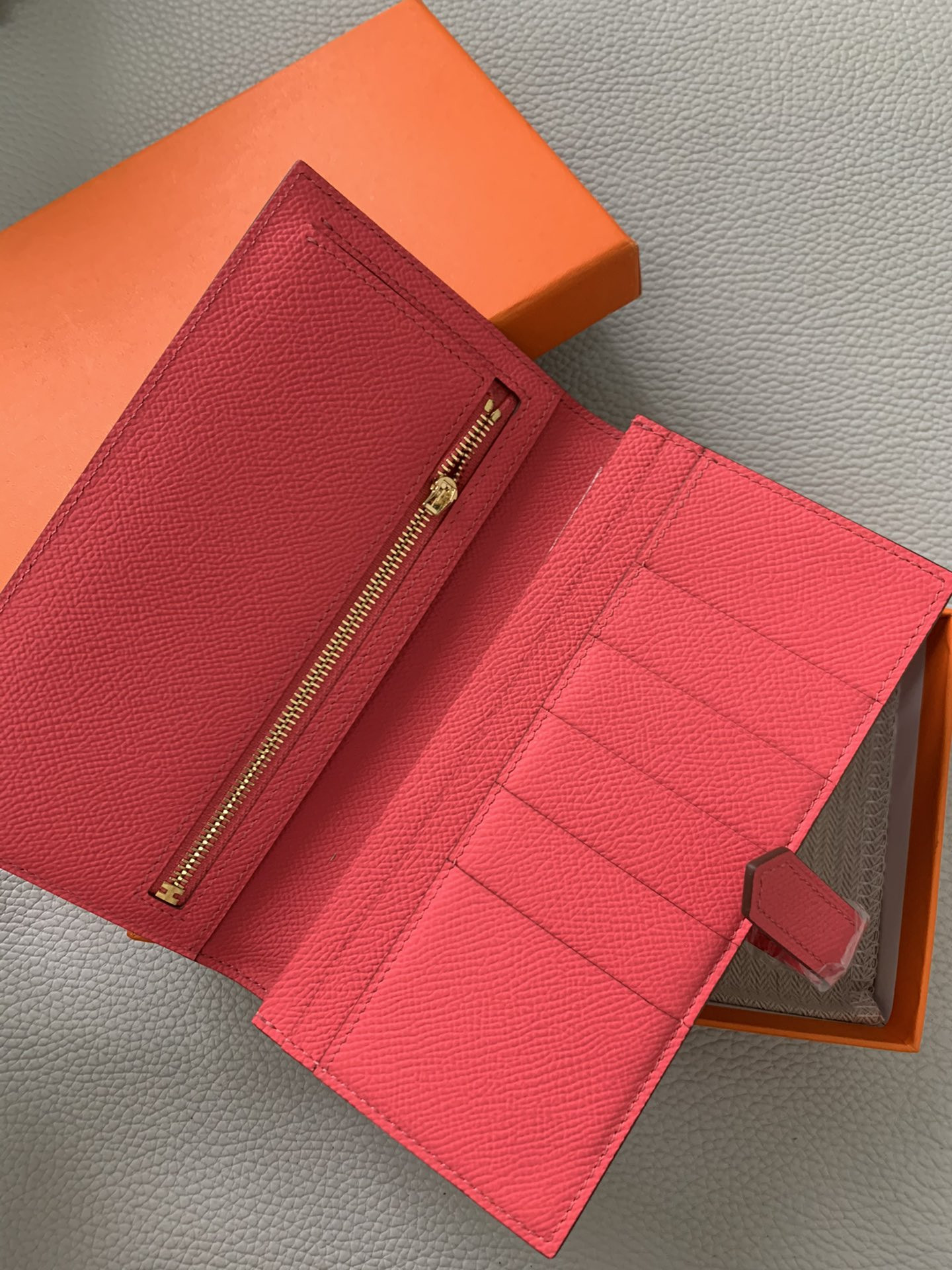 H**me5 long wallet 17.5x9.5cm