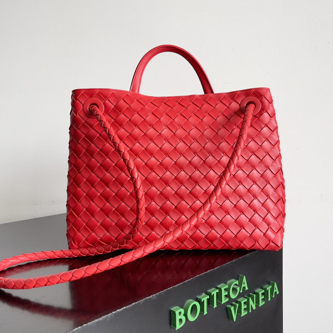 bo*te*ga Ve*ne*ta medium andiamo 32x25x11cm