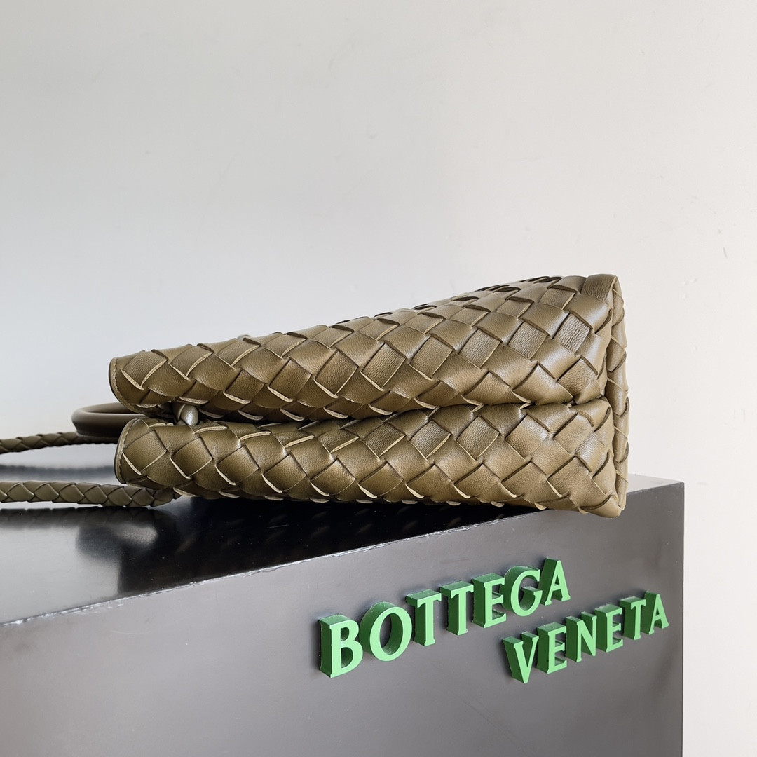 bo*te*ga Ve*ne*ta medium andiamo 32x25x11cm