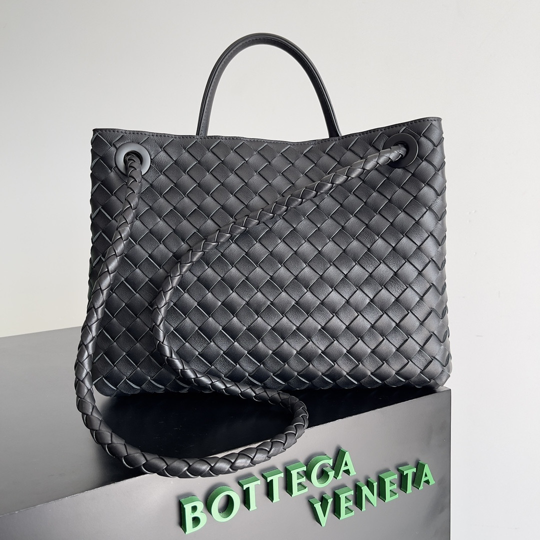 bo*te*ga Ve*ne*ta medium andiamo 32x25x11cm