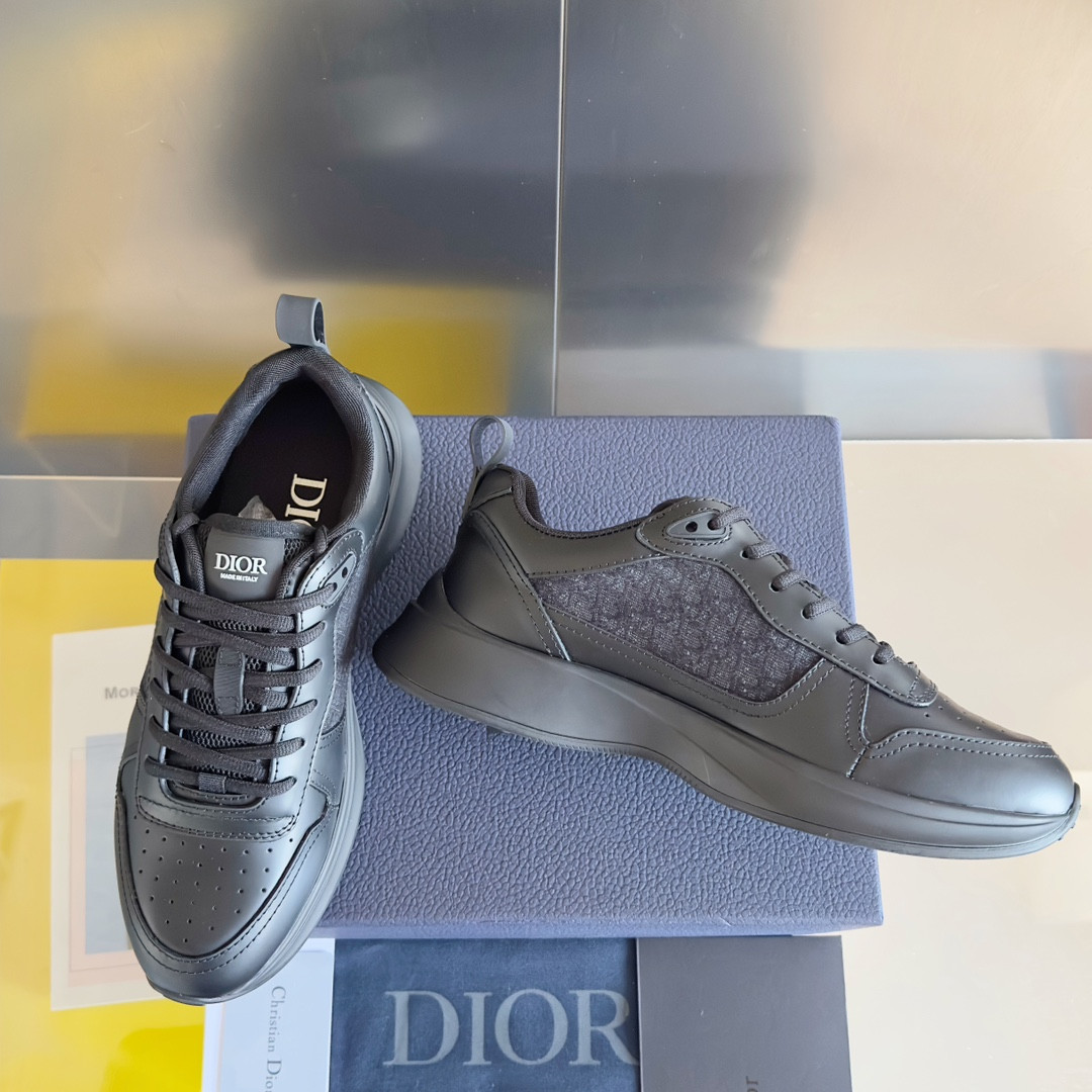 ua D*or b25 runner sneaker