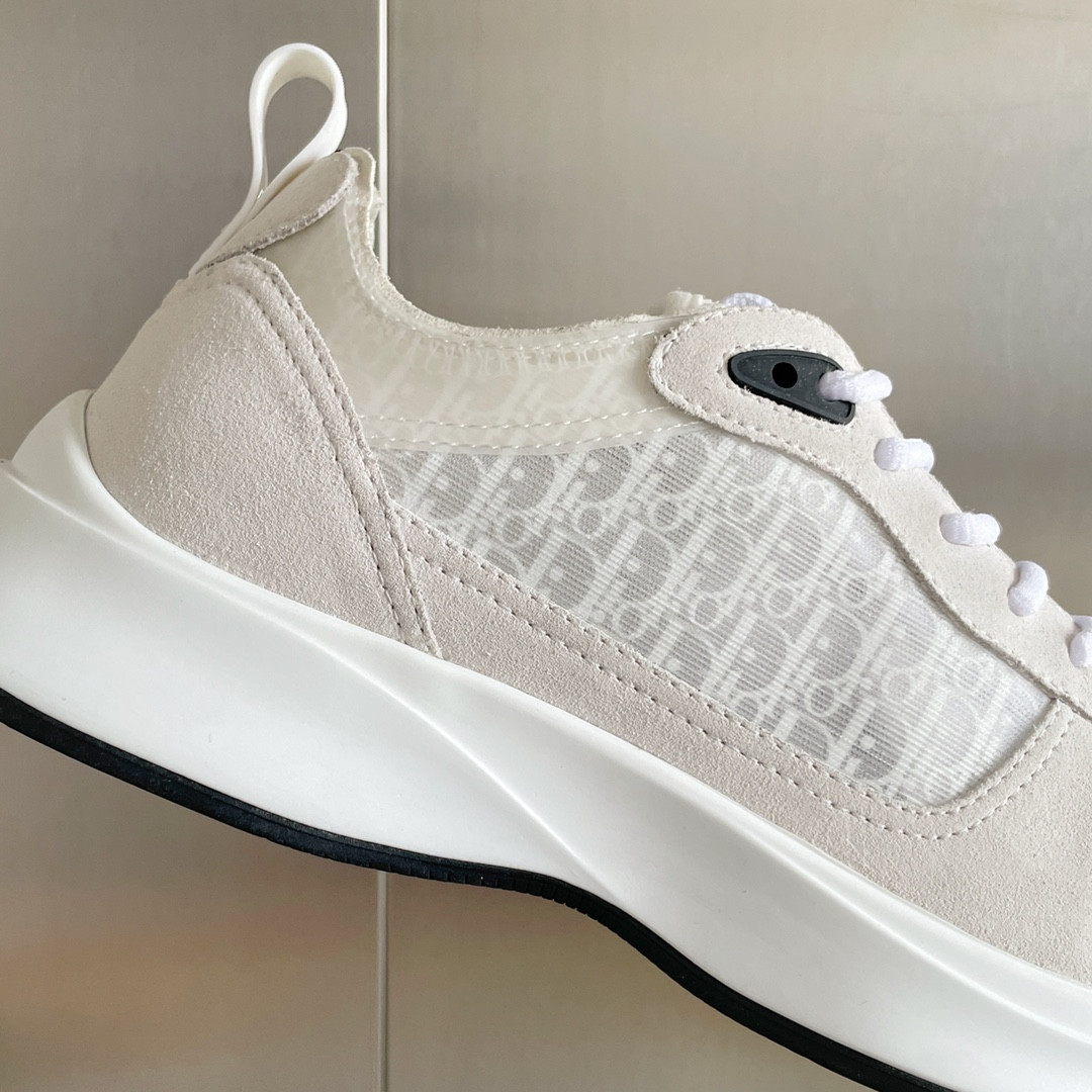 ua D*or b25 runner sneaker