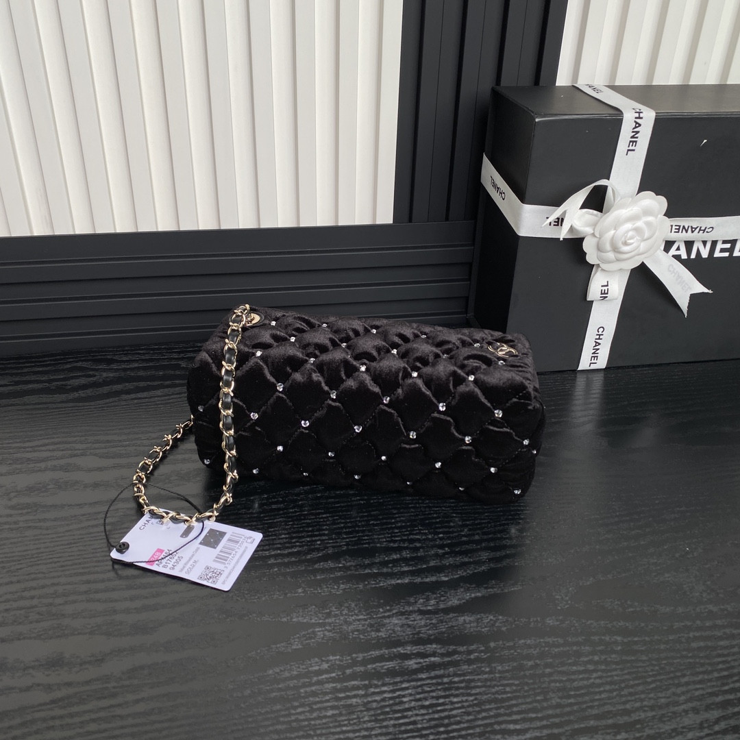 Ch*el clutch bag 22×8×9cm