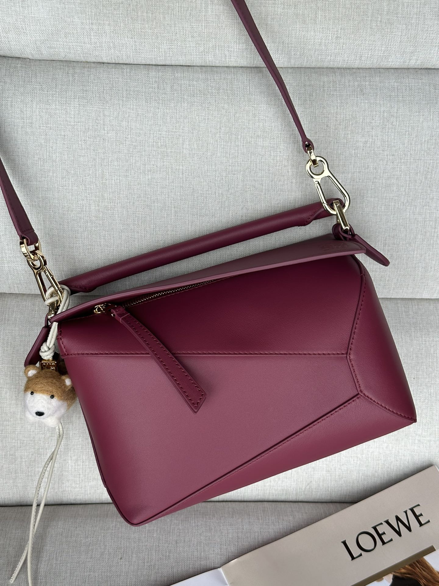 L0ew* small puzzle bag in classic calfskin 24x10.5x16.5cm