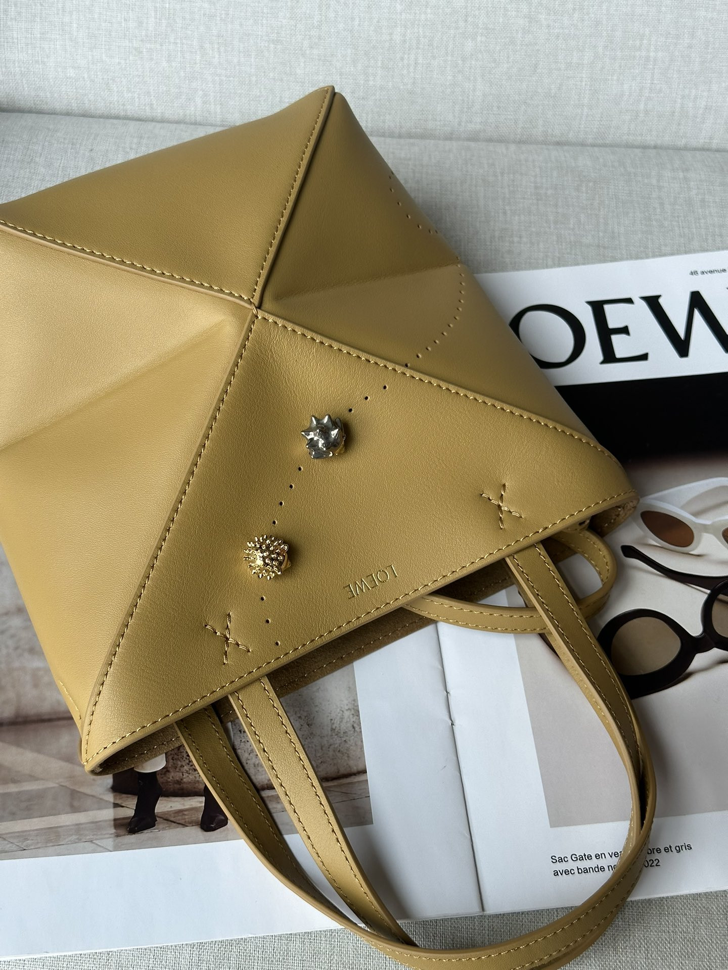L0ew* mini puzzle fold tote in shiny calfskin 16.5x9.5x20cm