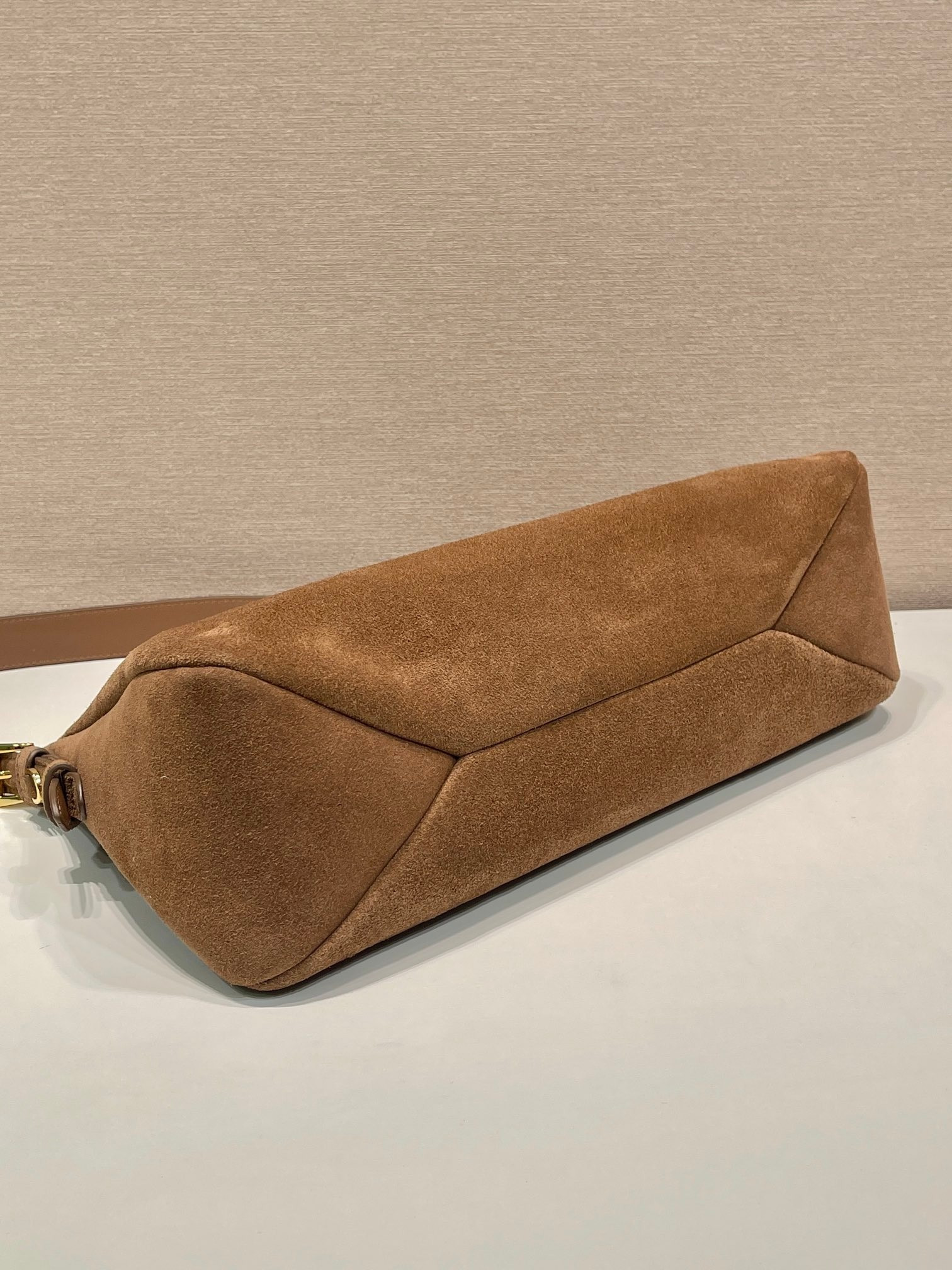 Pra*a aimée large leather shoulder bag  39x24x12cm